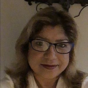 Meet your Posher, Suzanne